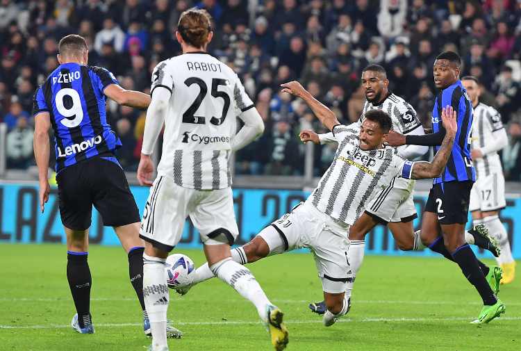 Danilo guida la riscossa Juve: com'è iniziata la svolta bianconera