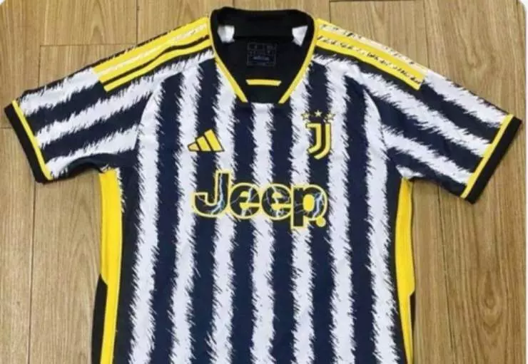 La nuova maglia della Juve