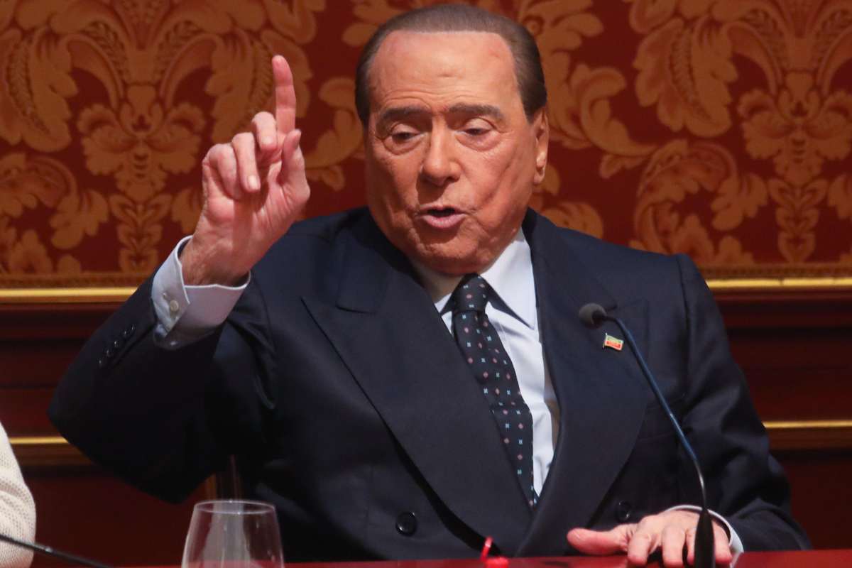Silvio Berlusconi Napoli-Milan