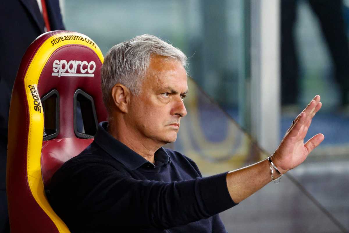 Mourinho non trattiene l'emozione: "Sono commosso"