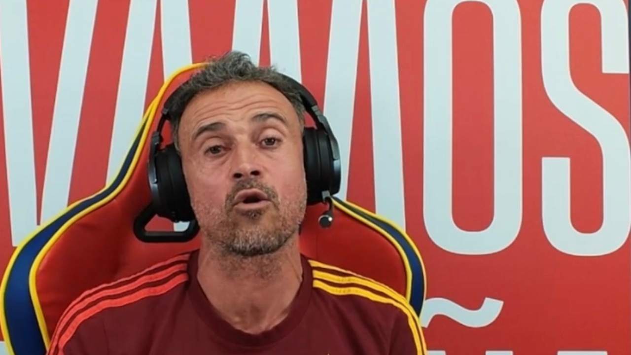 Luis Enrique "si gode" il Mondiale senza l'Italia: "Mi dispiace, ma..."