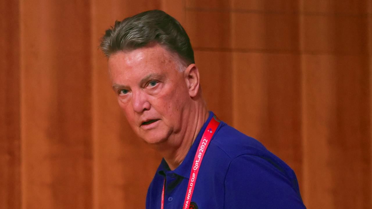 Mondiale, Van Gaal non convince gli olandesi: con l'Argentina può cambiare tutto