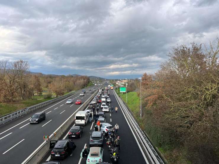 Scontri tra tifosi ad Arezzo