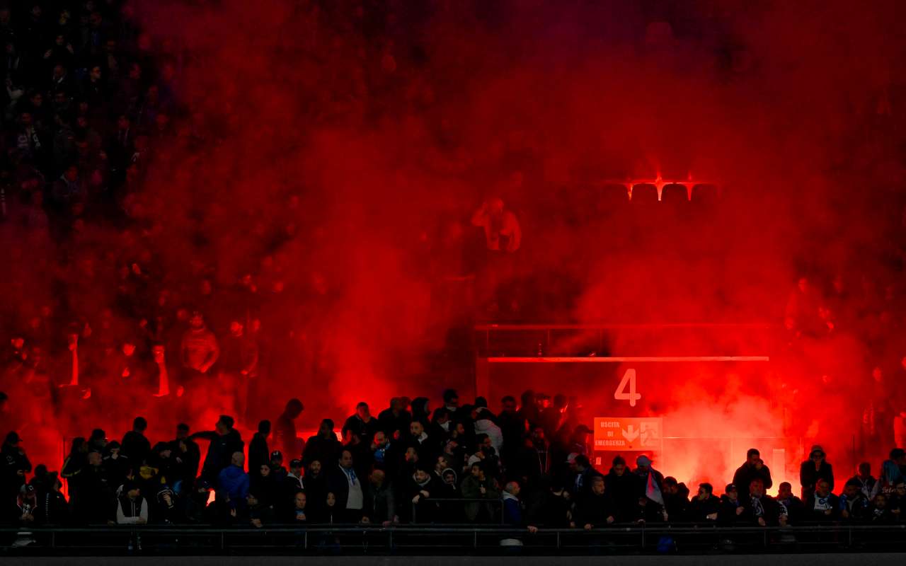 tifosi napoli cosentino tvplay 03 aprile 2023-3