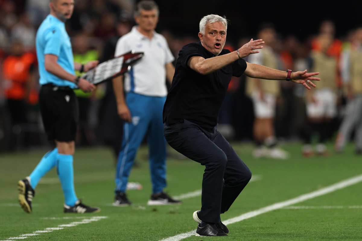 José Mourinho. (ansa-tvplay) 