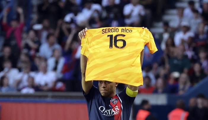 La maglia di Sergio Rico