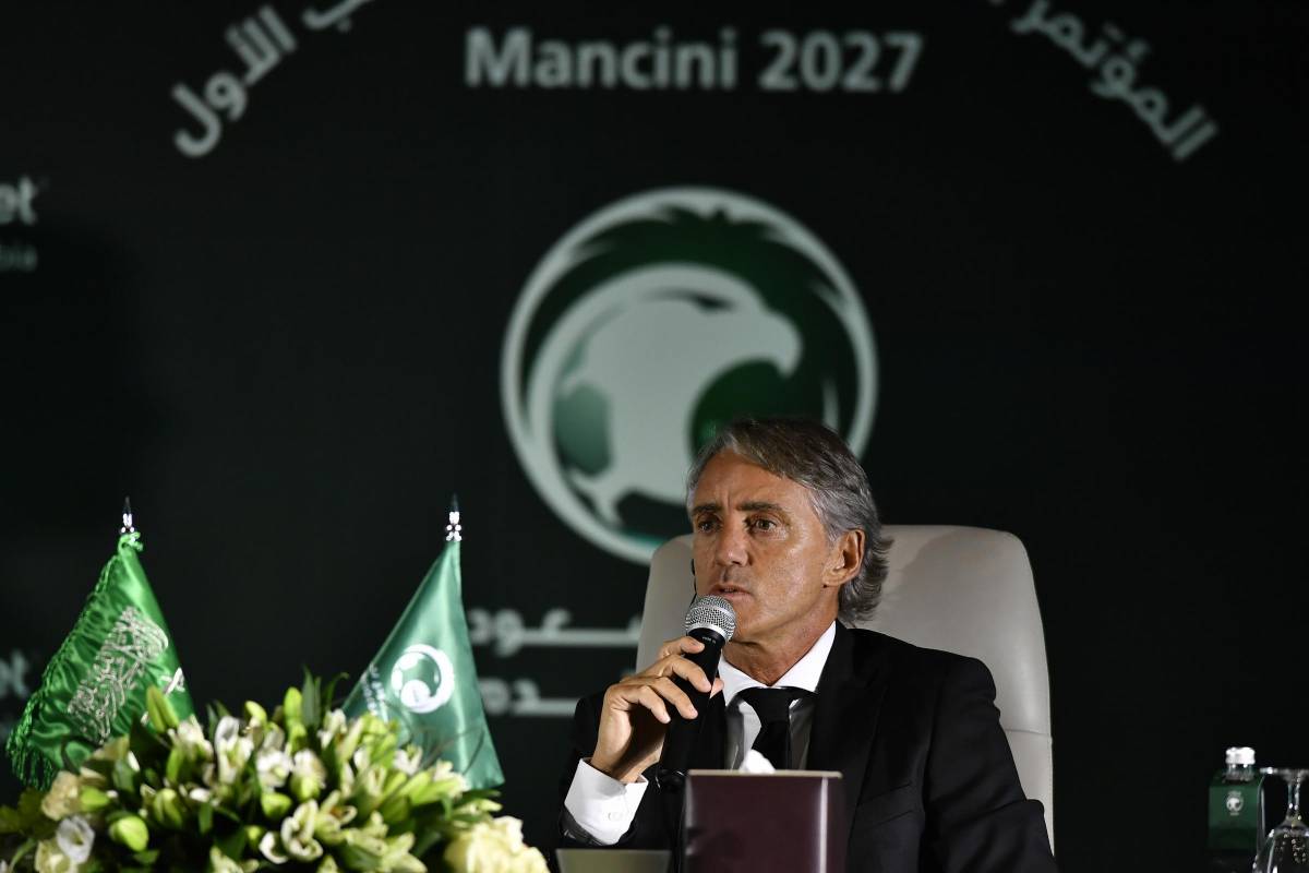 Mancini in conferenza stampa