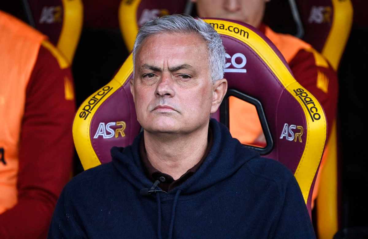 Mourinho, il messaggio alla Roma sul mercato