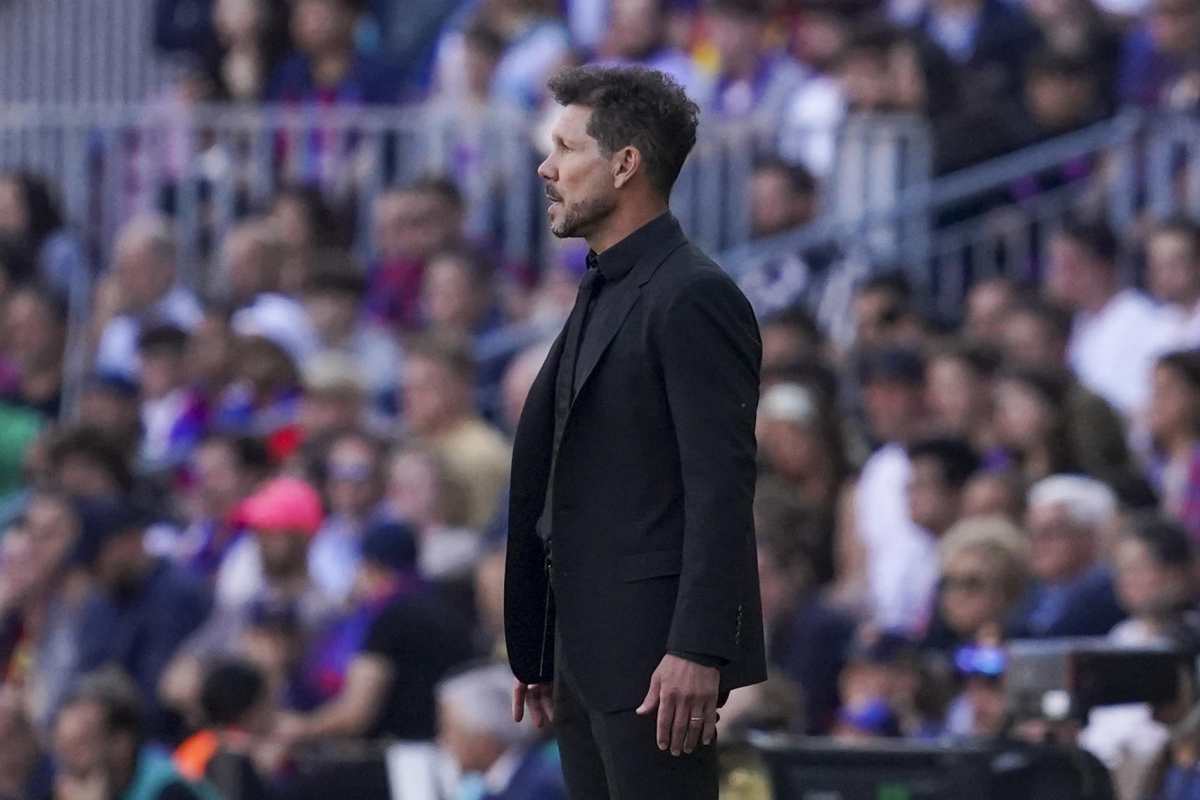 Simeone pensieroso