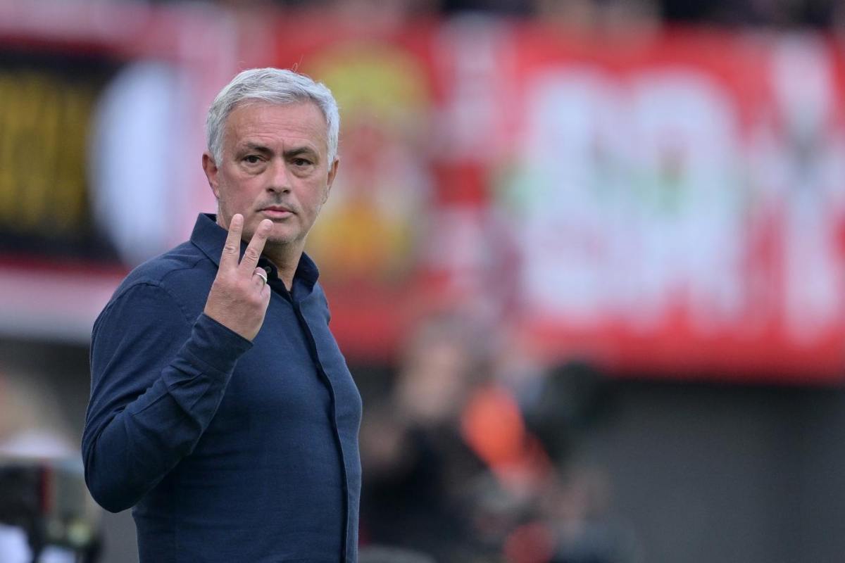 Mourinho, la polemica sull'espulsione col Monza