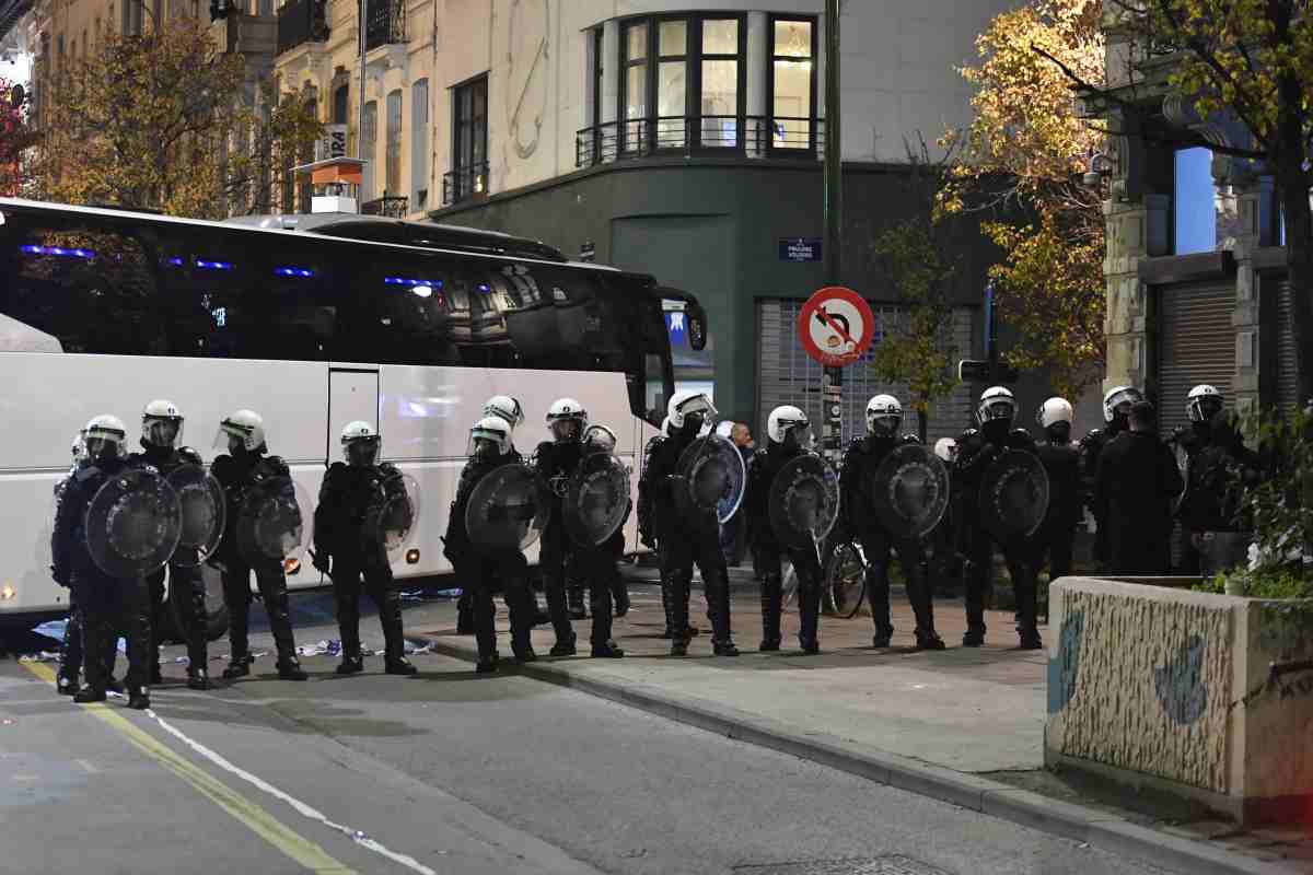 Polizia in strada