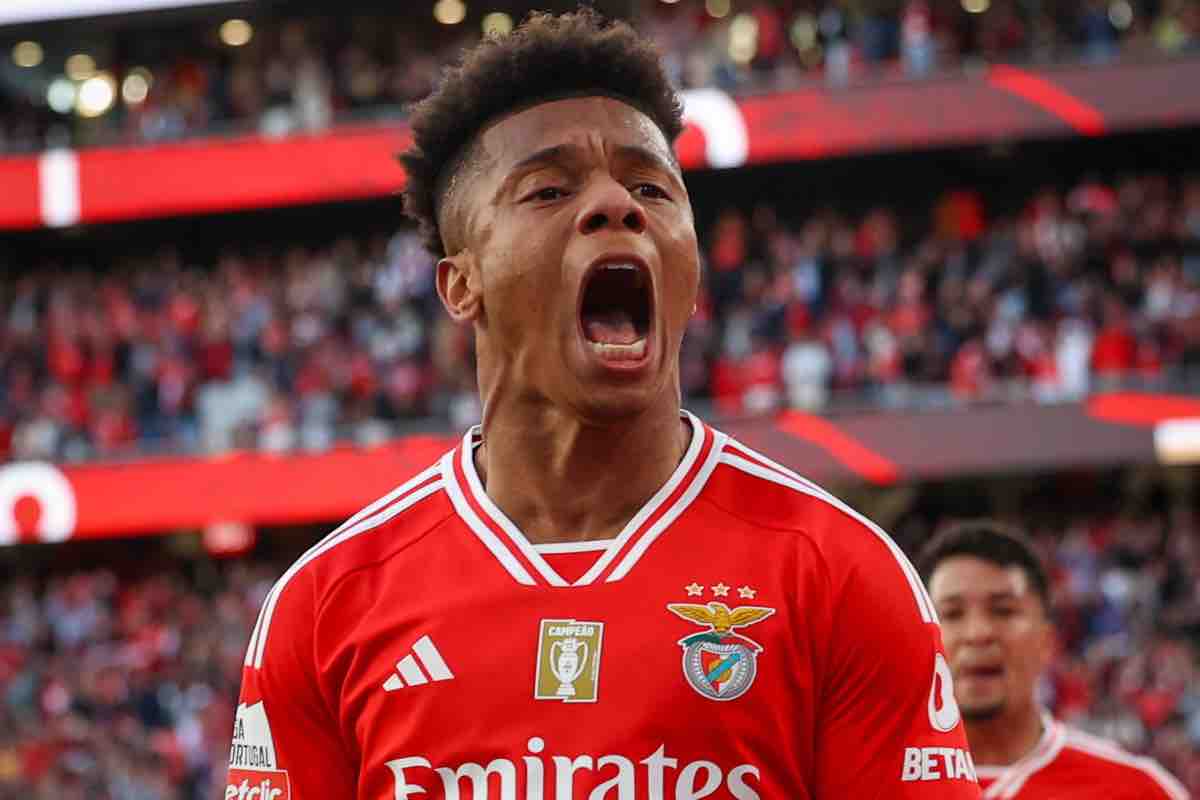 Il Napoli chiude per David Neres