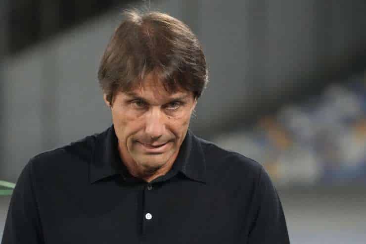 Antonio Conte riflessivo