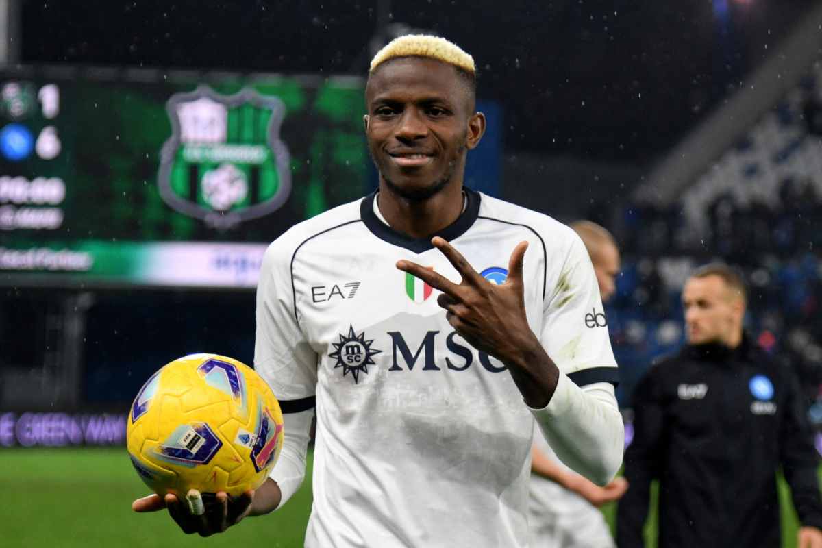 Osimhen Napoli Chelsea Arabia Saudita addio gennaio