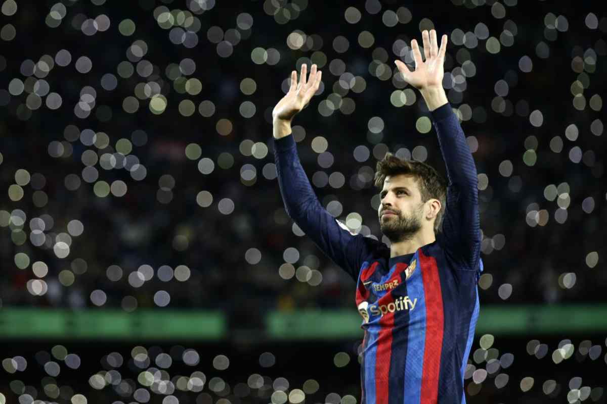 Pique con la maglia del Barcellona