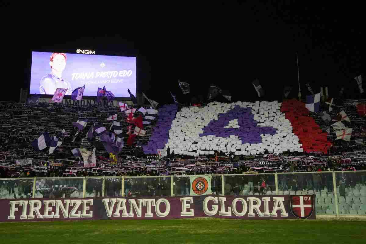 Striscione per Bove dagli spalti