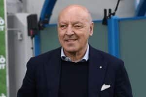 Giuseppe Marotta sorride