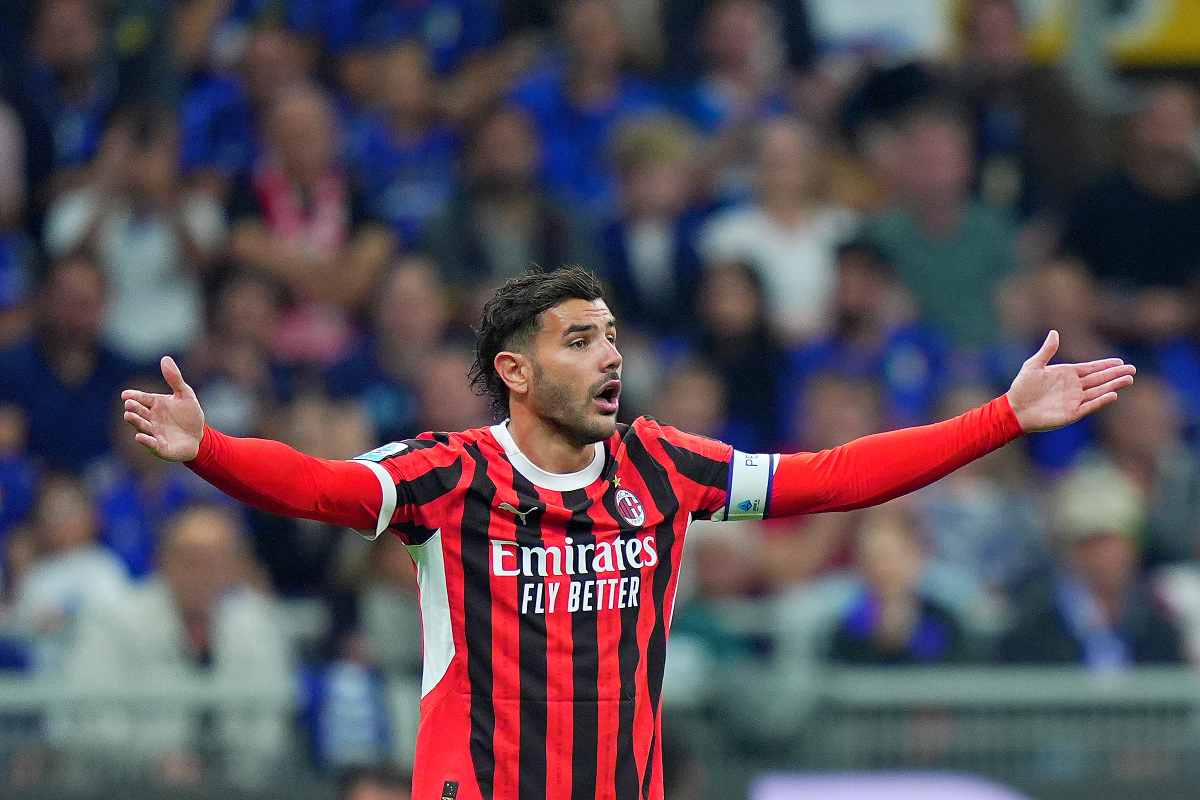 Theo Hernandez in campo