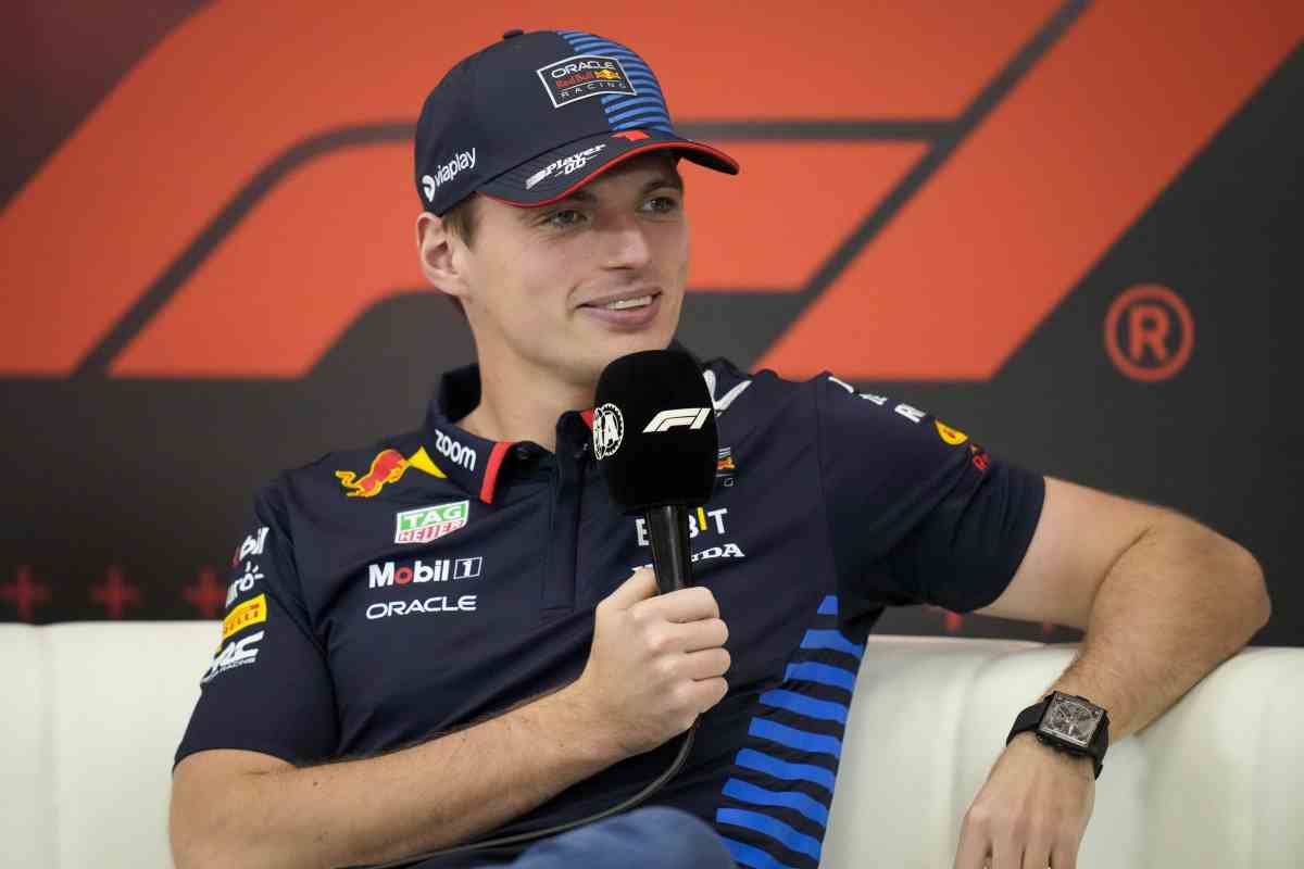 Svolta Verstappen, nessuno se lo aspettava: il messaggio sbalordisce tutti