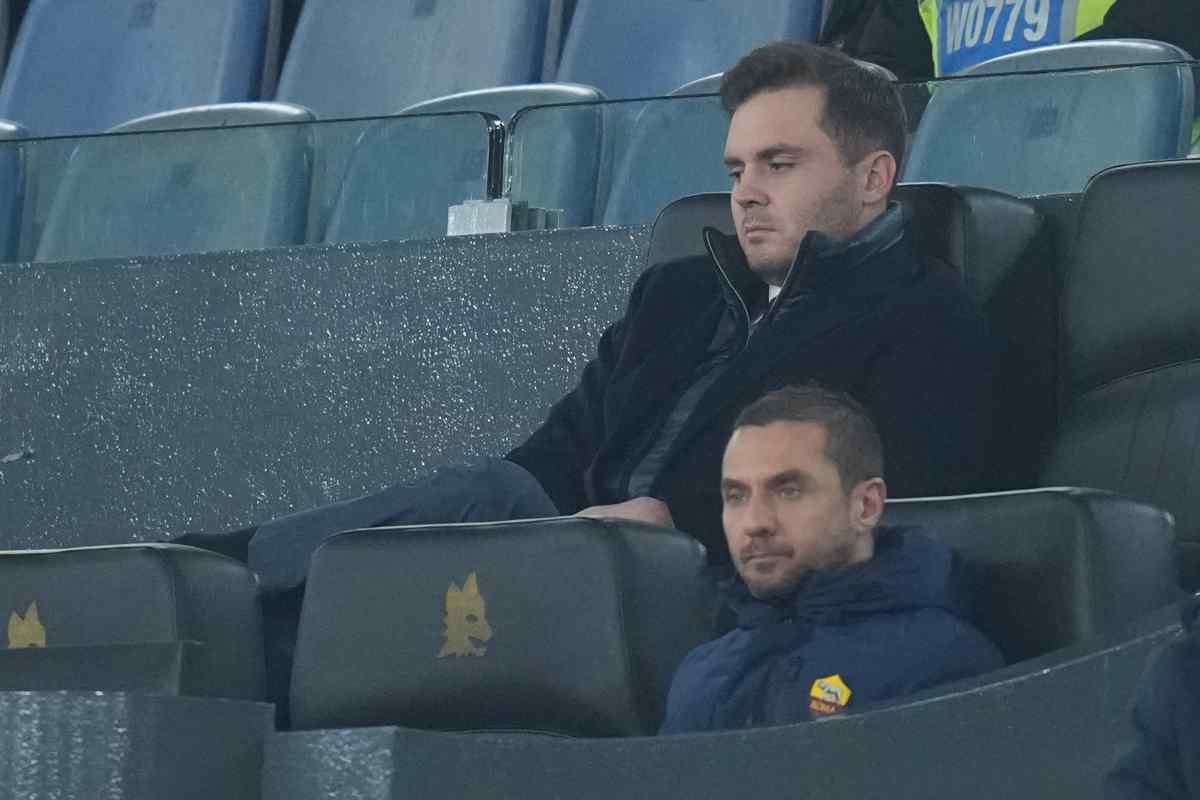 Mercato Roma, colpo in difesa: occhi sul giovane talento, è sfida con il club di Serie A