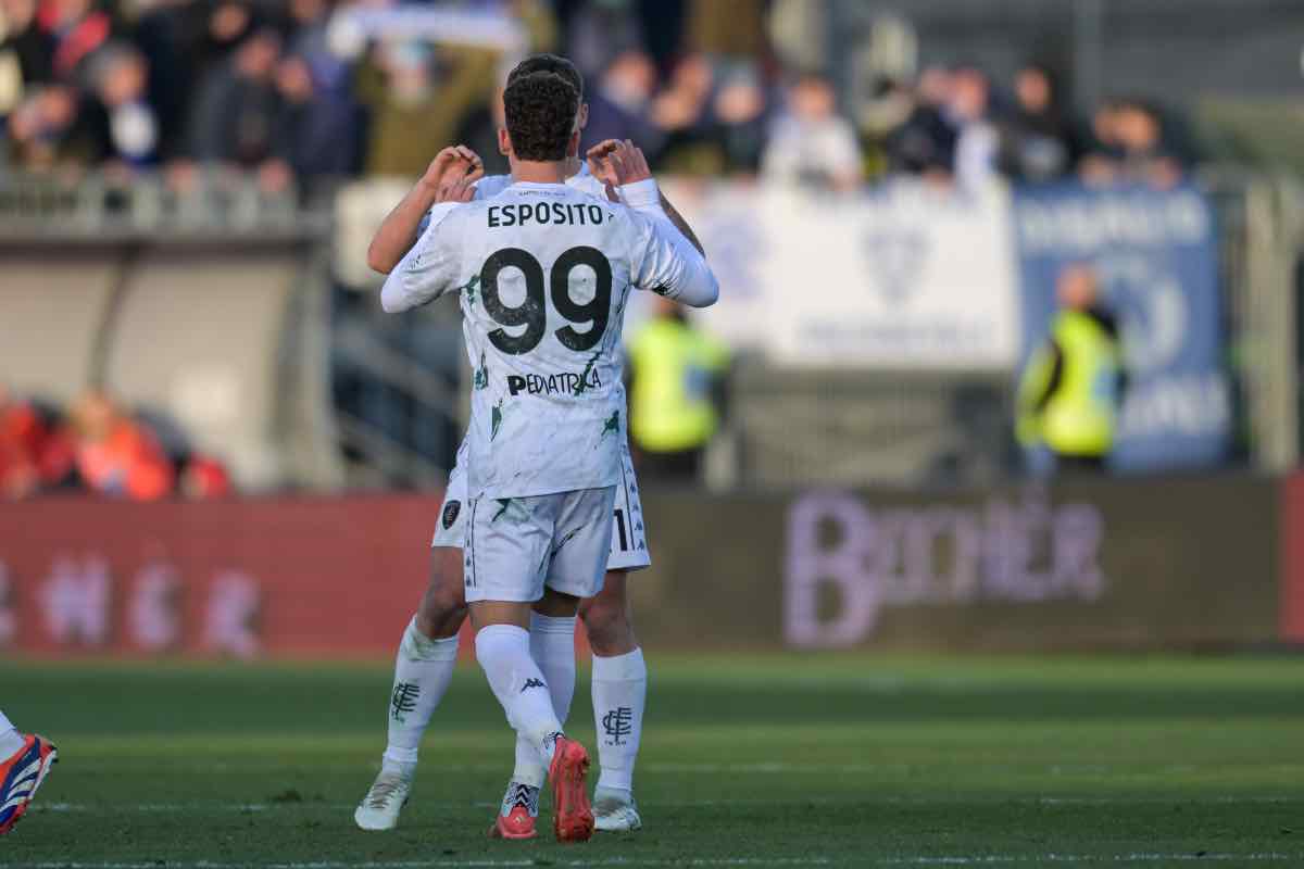 Esposito con la maglia dell'Empoli