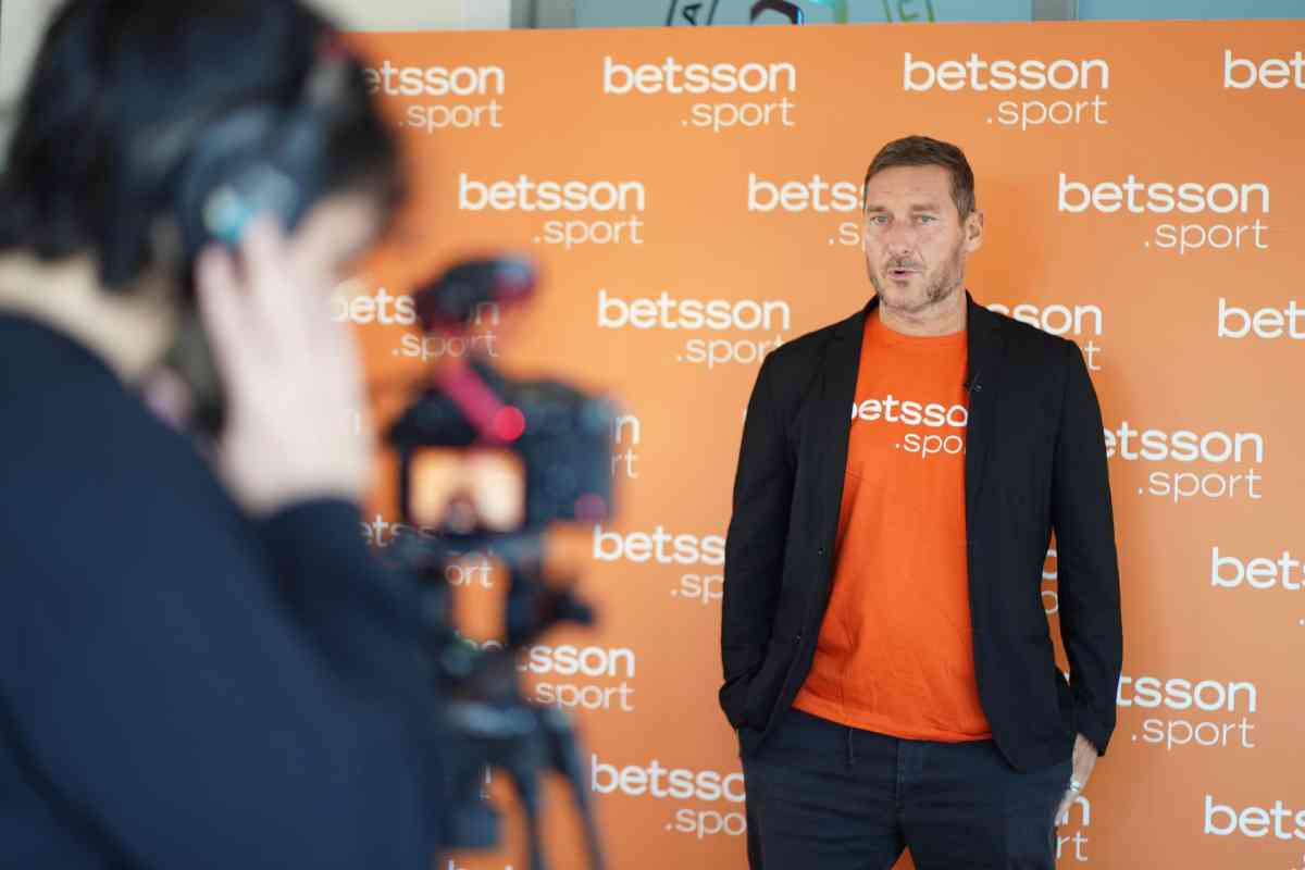 Totti con sponsor