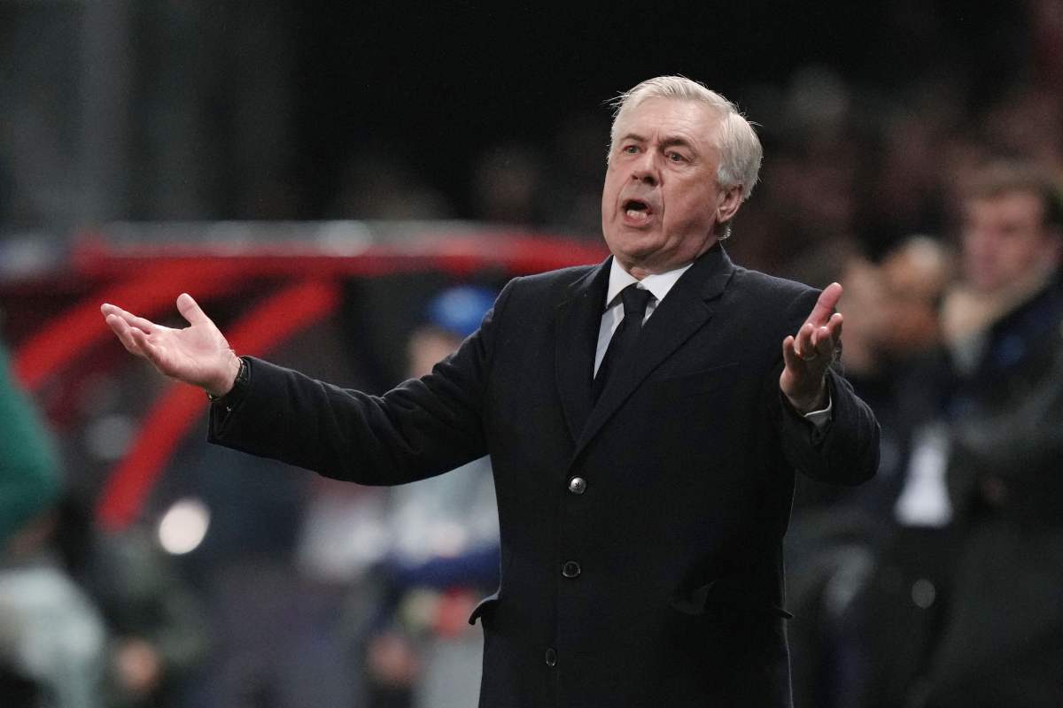 Ancelotti si dispera 