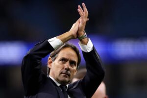 Simone Inzaghi applaude