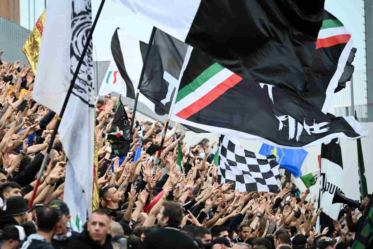 Piangono i tifosi di Juve e Inter, lutto nel calcio italiano