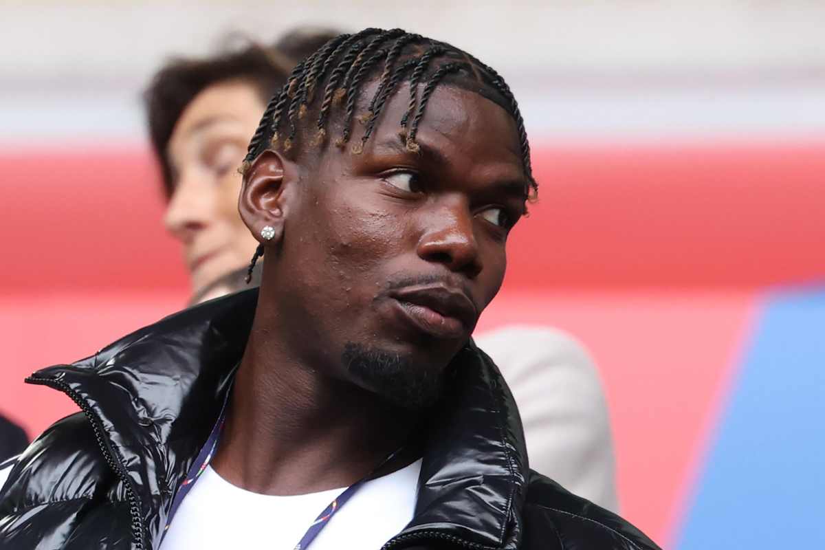 Paul Pogba sugli spalti