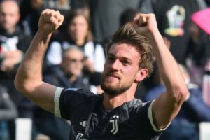 Daniele Rugani con la maglia della Juve