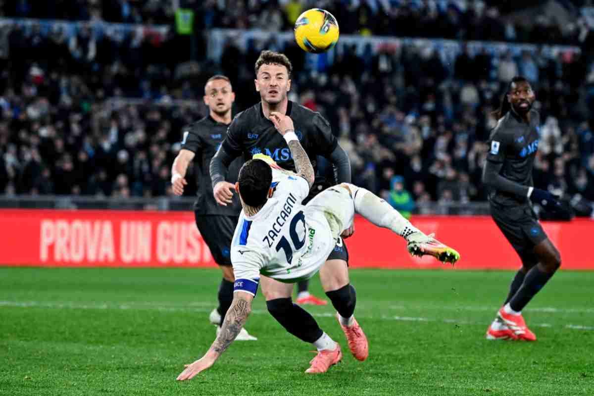 Zaccagni con la maglia della Lazio