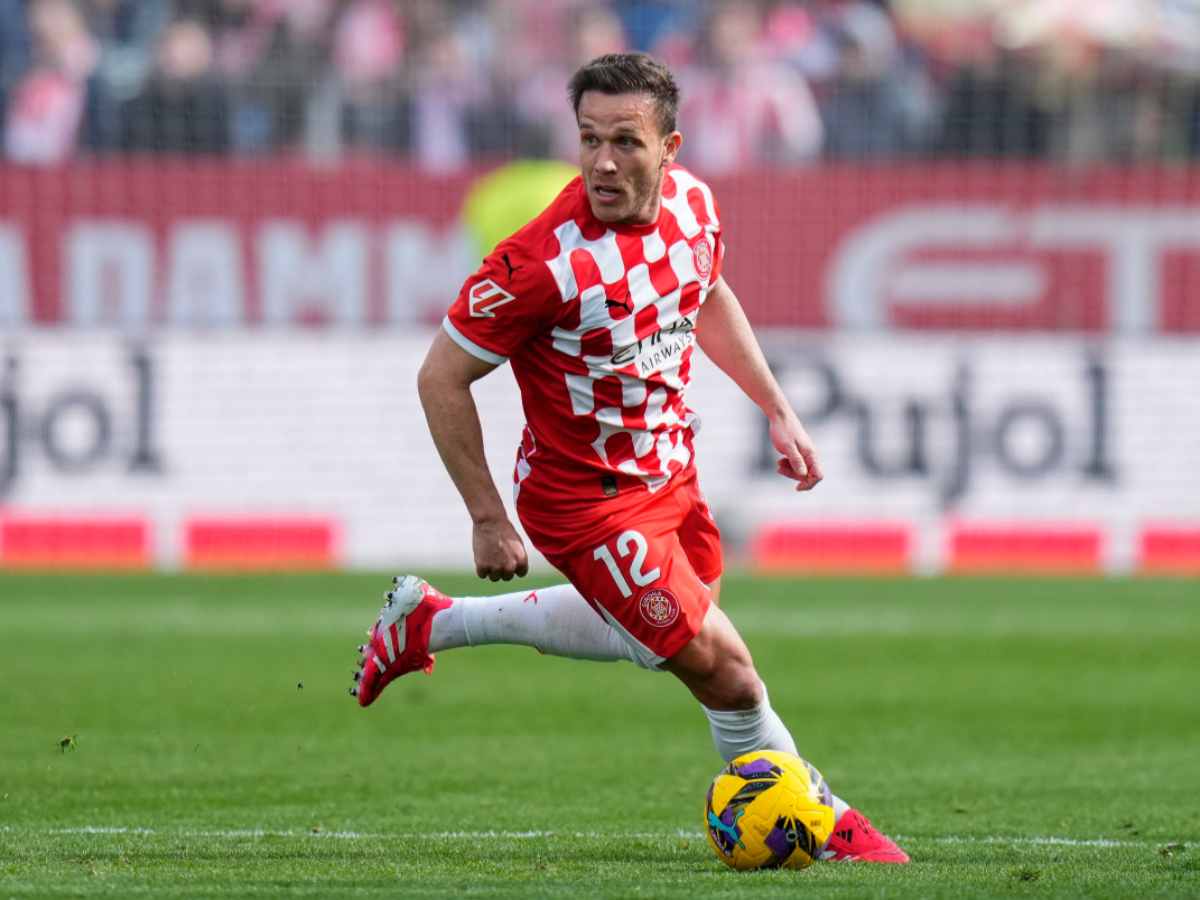 Arthur con la maglia del Girona