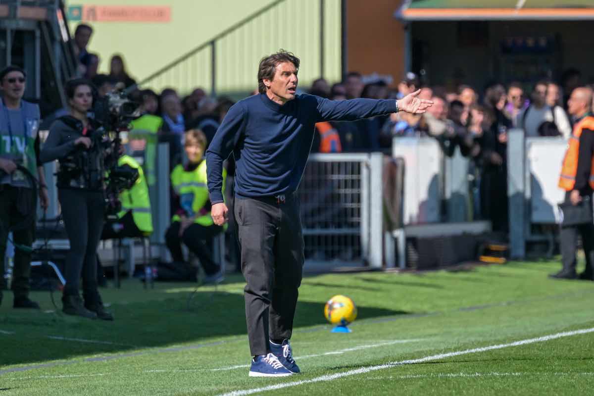 Bufera Napoli, Conte incredulo: l’annuncio lascia di sasso