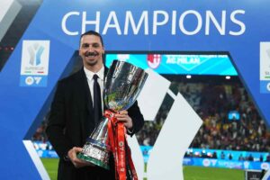 Ibrahimovic con la coppa