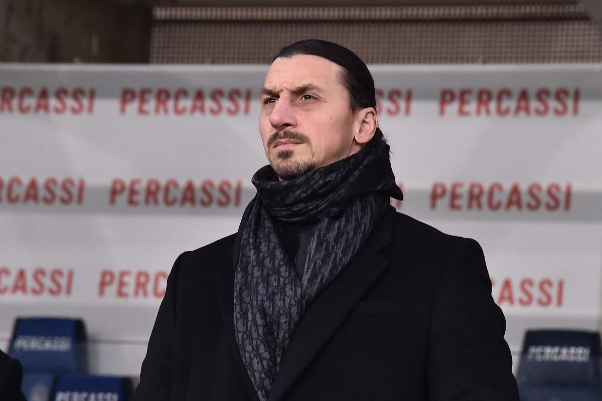 Ibrahimovic a bordo campo