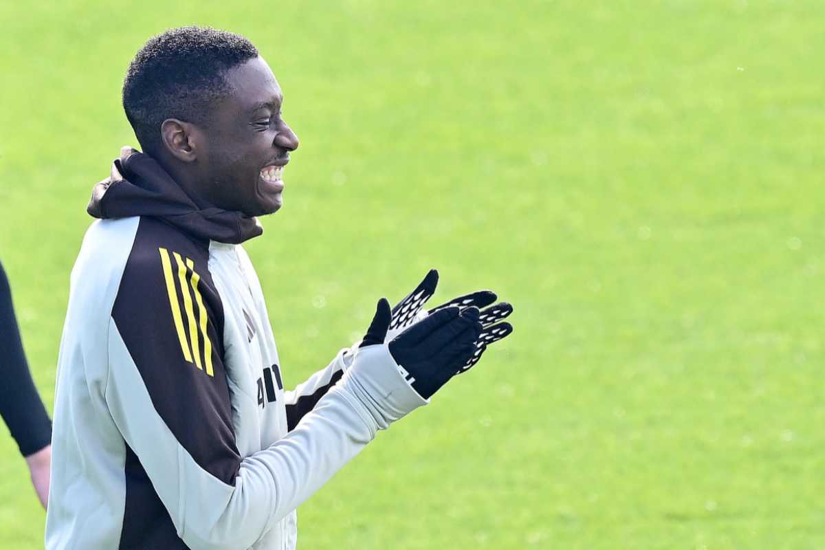 Kolo Muani con la maglia della Juve