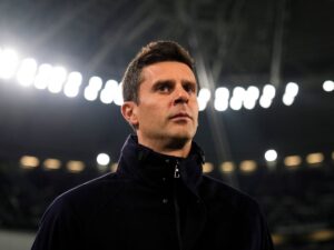 Thiago Motta pensieroso