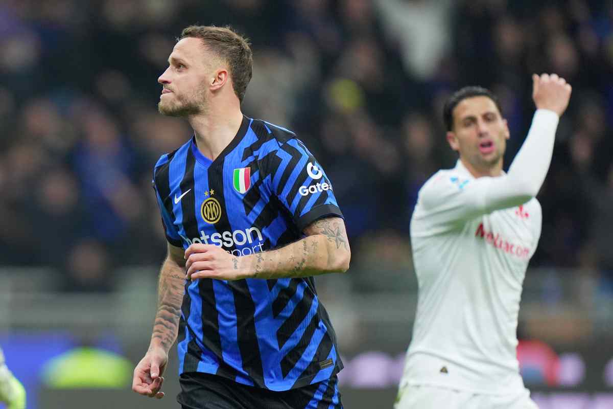 Arnautovic esultanza gol Fiorentina