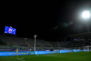 Stadio Artemio Franchi di Firenze di sera